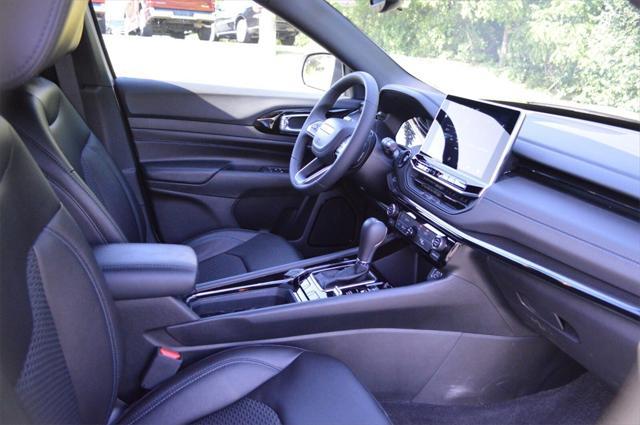 new 2025 Jeep Compass car, priced at $26,999