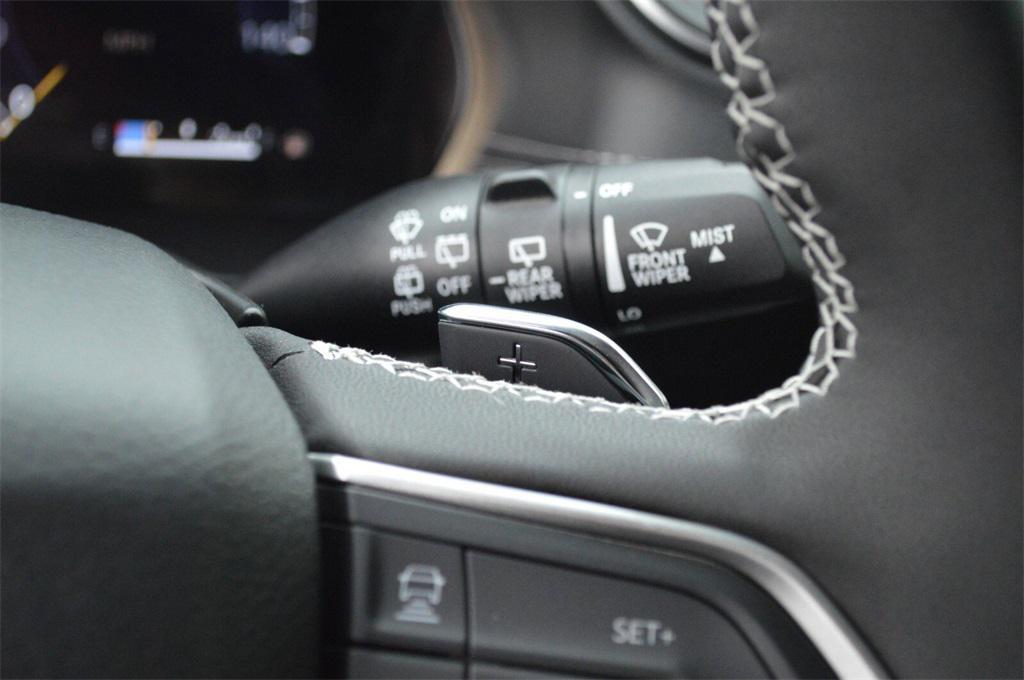 new 2025 Jeep Grand Cherokee car, priced at $47,999