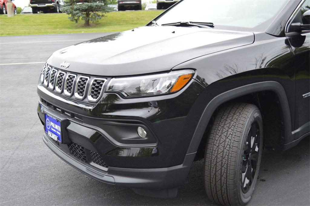 new 2025 Jeep Compass car, priced at $27,999