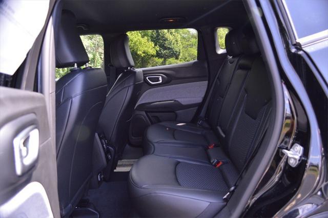 new 2025 Jeep Compass car, priced at $28,499