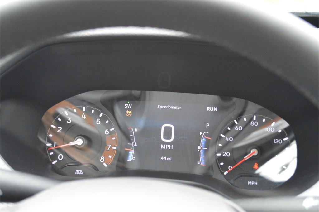 new 2025 Jeep Compass car, priced at $27,999