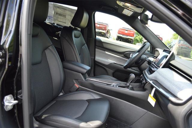 new 2025 Jeep Compass car, priced at $28,499