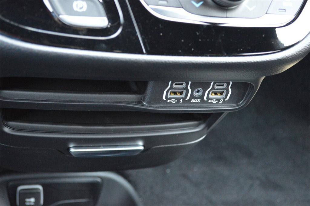 new 2025 Chrysler Voyager car, priced at $41,728