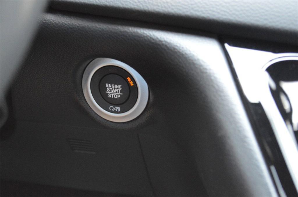new 2025 Chrysler Voyager car, priced at $41,728