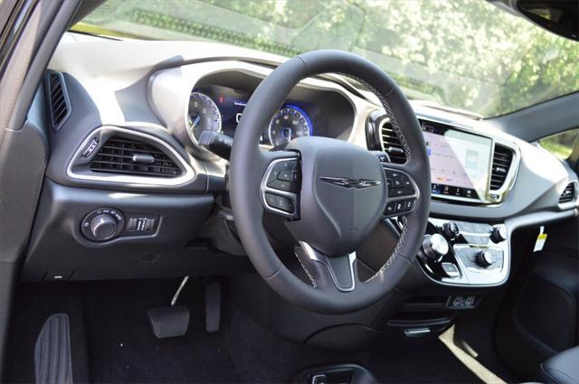 new 2025 Chrysler Voyager car, priced at $39,999