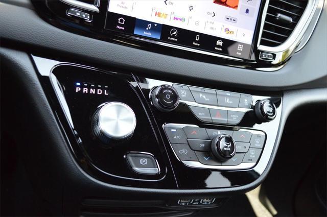 new 2025 Chrysler Voyager car, priced at $39,999