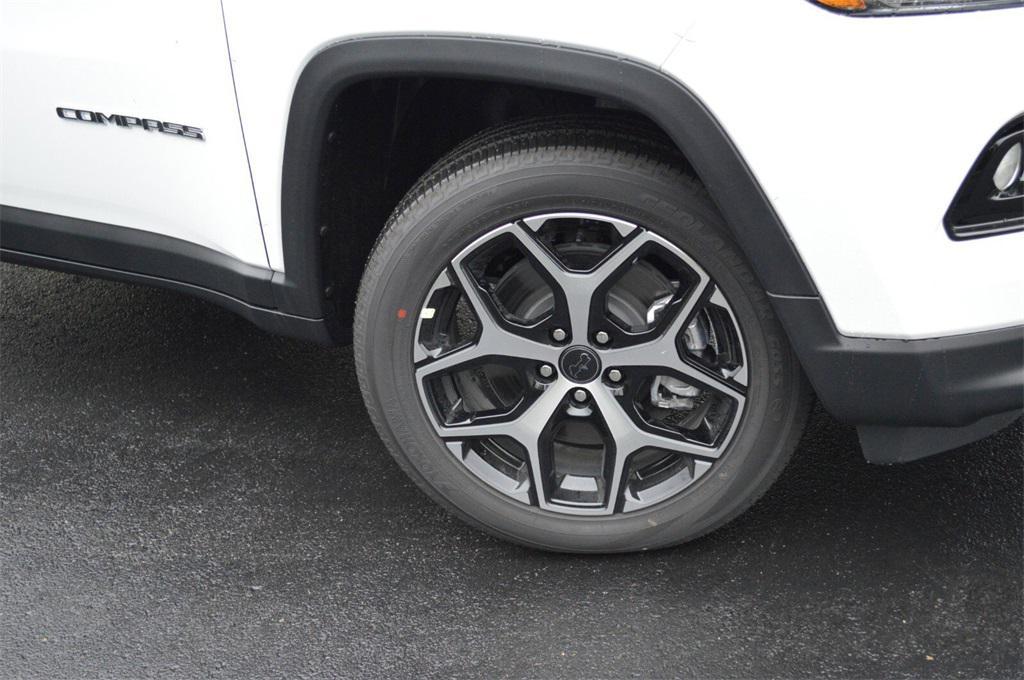 new 2026 Jeep Compass car, priced at $33,499