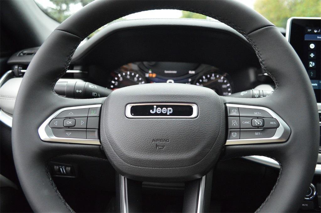 new 2026 Jeep Compass car, priced at $33,499