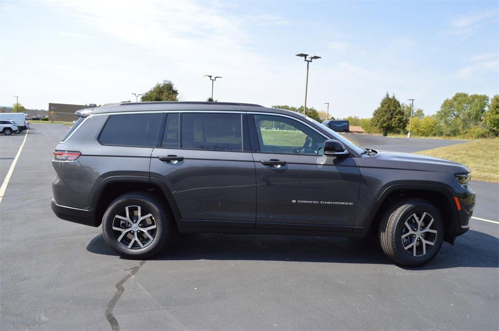 new 2025 Jeep Grand Cherokee L car, priced at $46,999