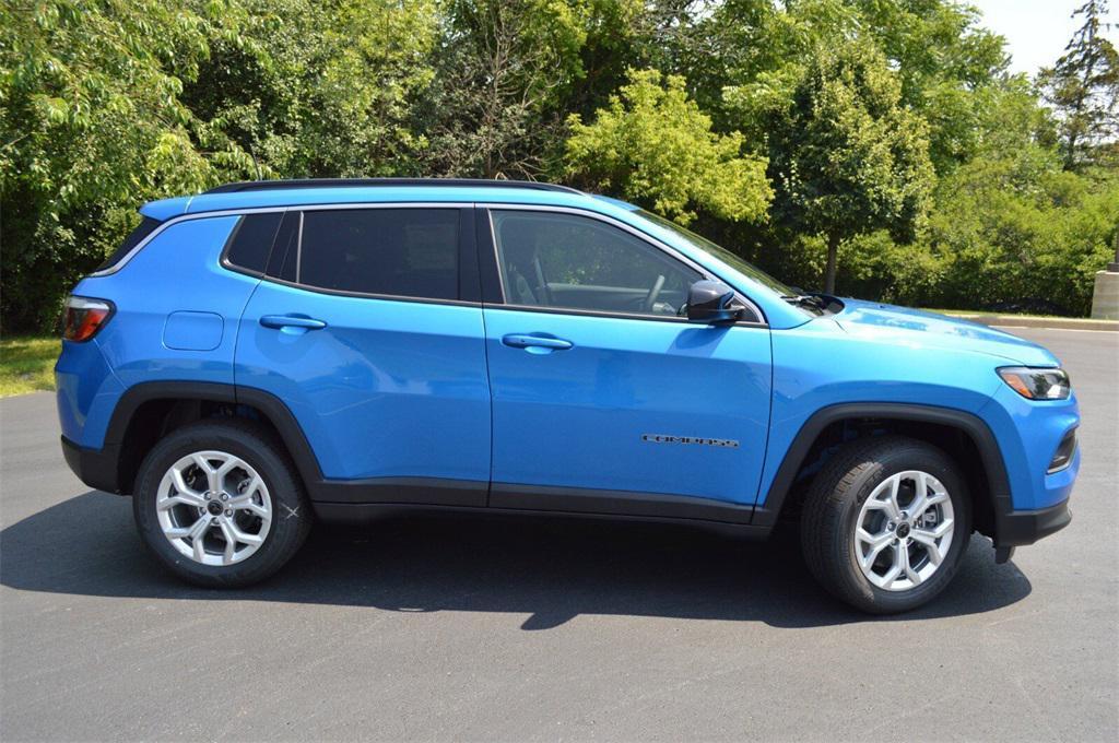 new 2025 Jeep Compass car, priced at $27,999