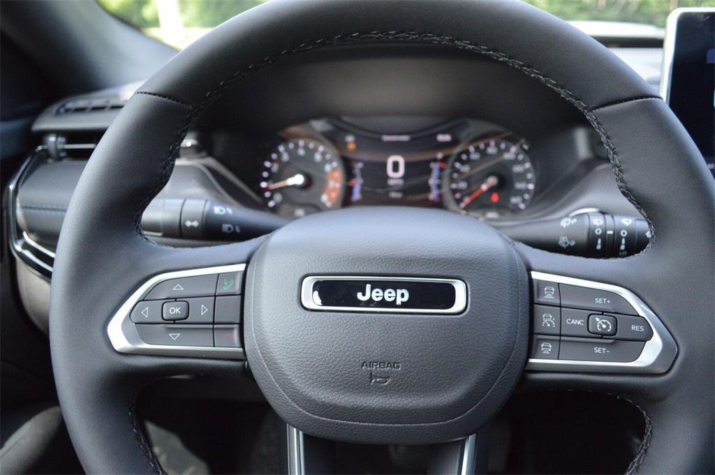 new 2025 Jeep Compass car, priced at $35,899