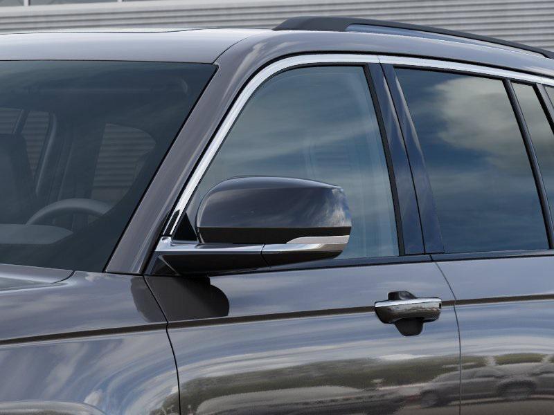 new 2025 Jeep Grand Cherokee car, priced at $47,599