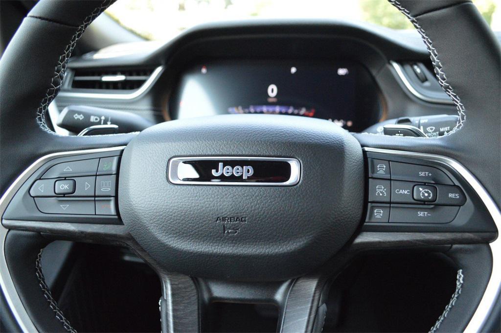 new 2025 Jeep Grand Cherokee L car, priced at $46,999