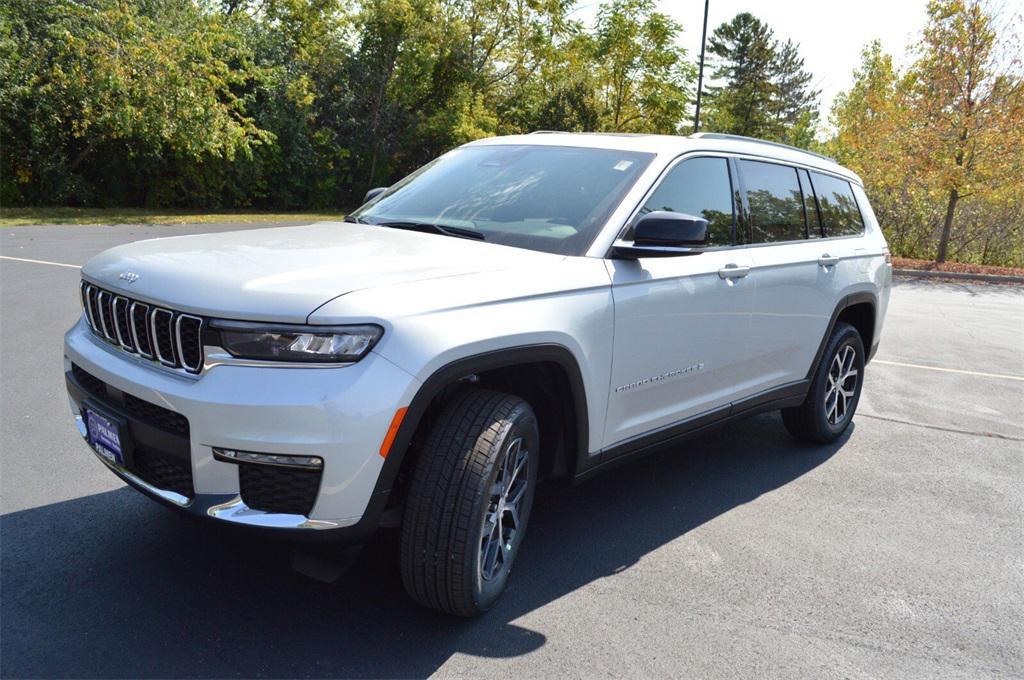 new 2025 Jeep Grand Cherokee L car, priced at $46,999