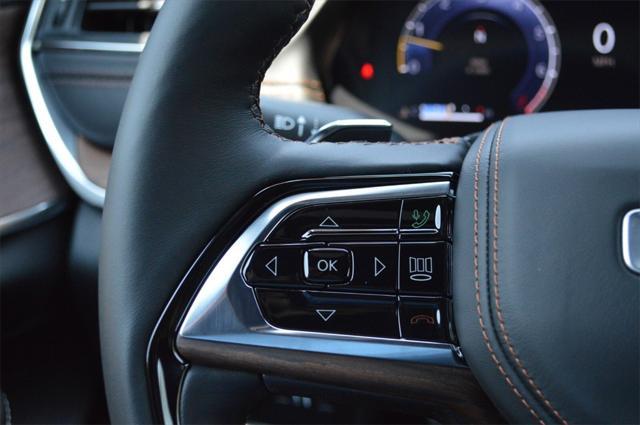 new 2025 Jeep Grand Cherokee car, priced at $58,999