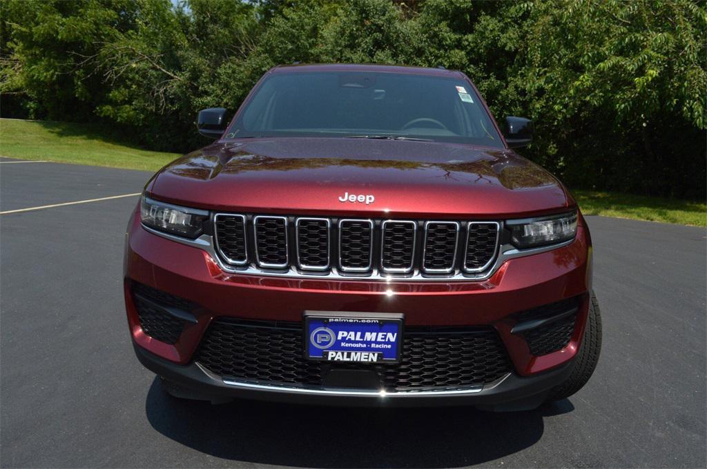 new 2025 Jeep Grand Cherokee car, priced at $37,999