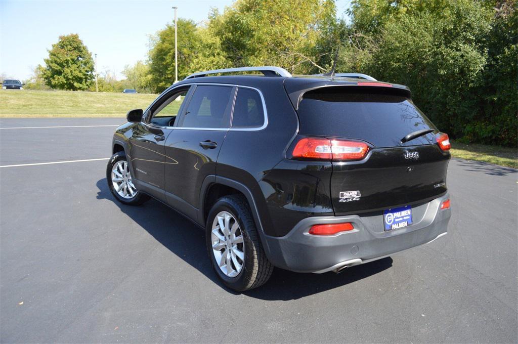 used 2017 Jeep Cherokee car, priced at $10,991