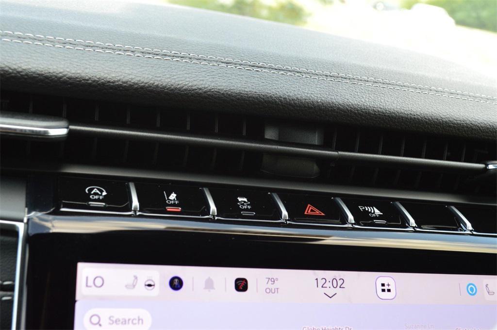 new 2025 Jeep Grand Cherokee car, priced at $46,999