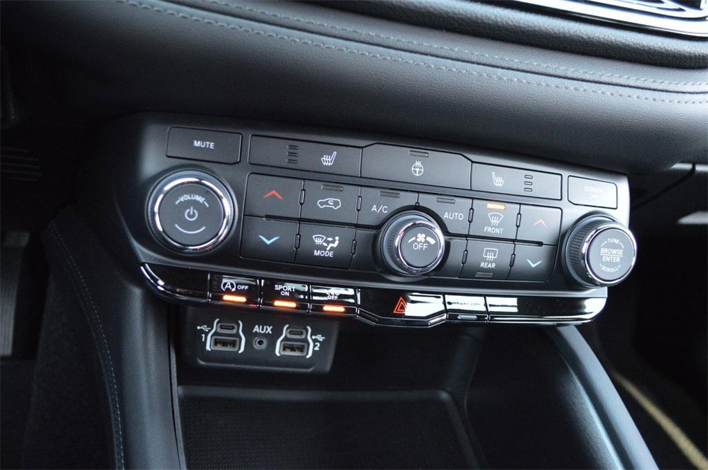 used 2024 Dodge Durango car, priced at $31,996