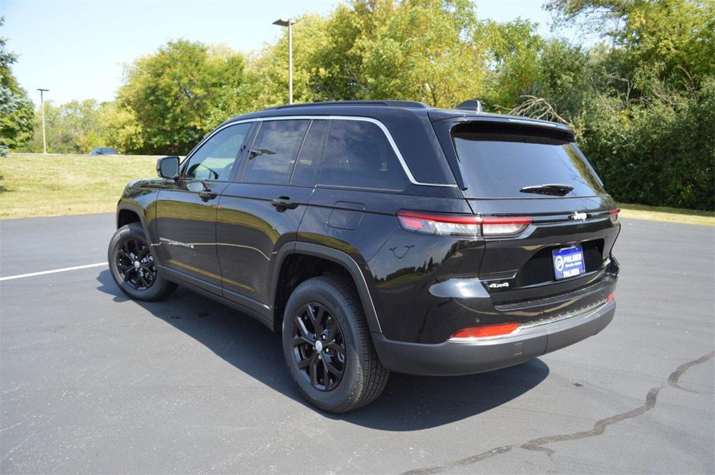 new 2025 Jeep Grand Cherokee car, priced at $47,249