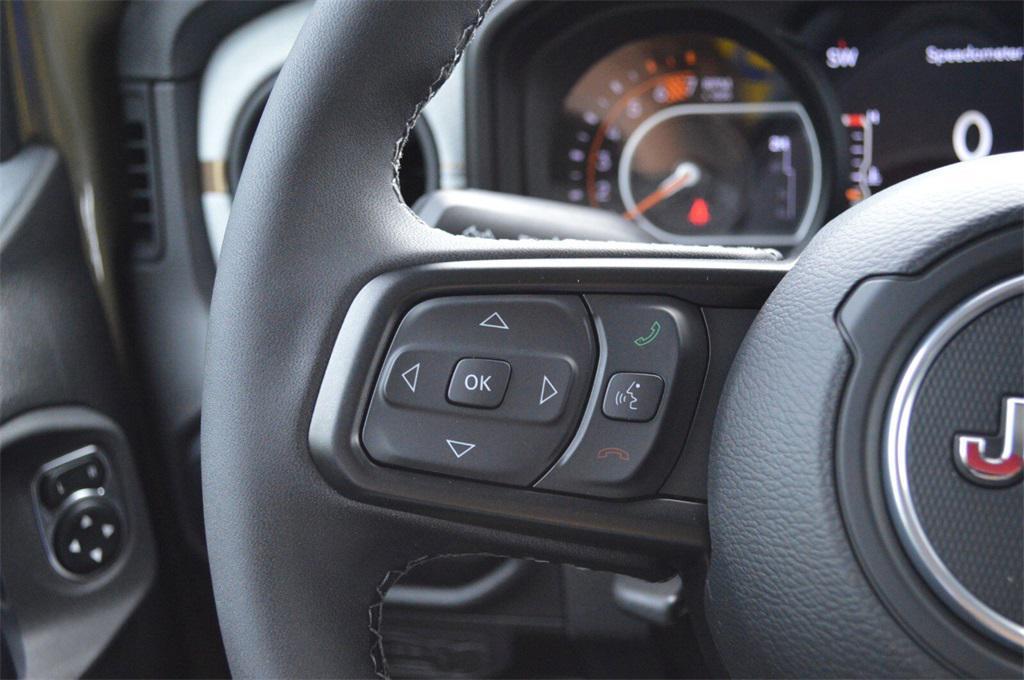new 2025 Jeep Wrangler car, priced at $52,614
