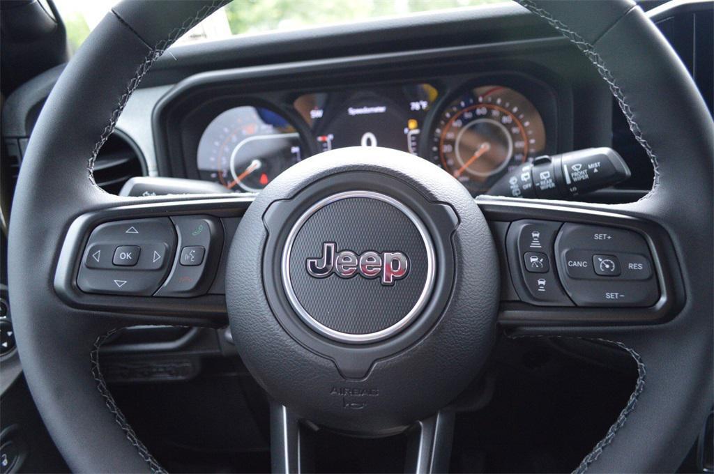new 2025 Jeep Wrangler car, priced at $52,614