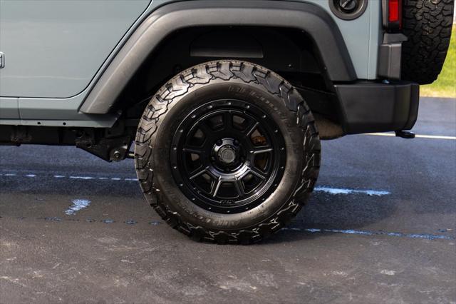 used 2014 Jeep Wrangler Unlimited car, priced at $15,996