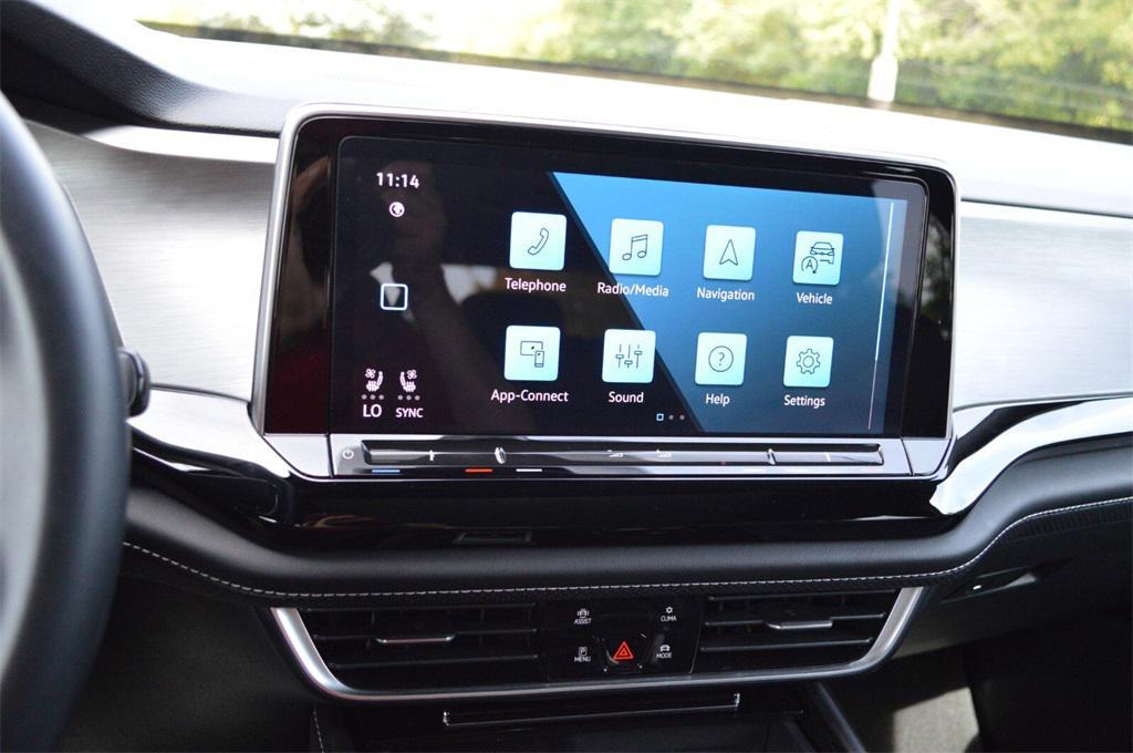 used 2024 Volkswagen Atlas Cross Sport car, priced at $35,990