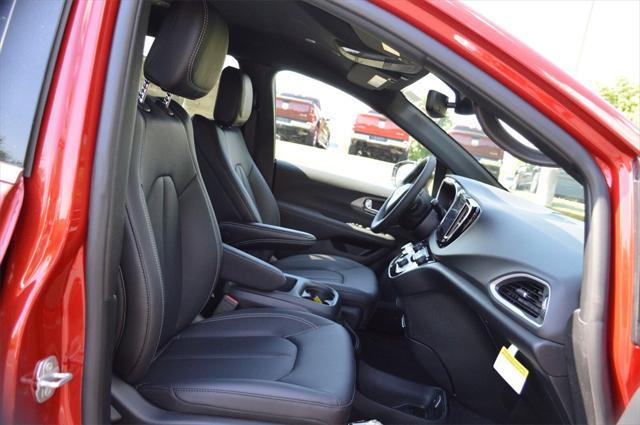 new 2025 Chrysler Voyager car, priced at $39,999