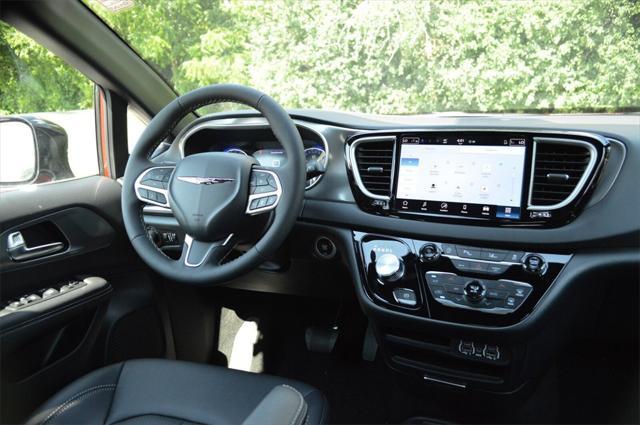 new 2025 Chrysler Voyager car, priced at $39,999