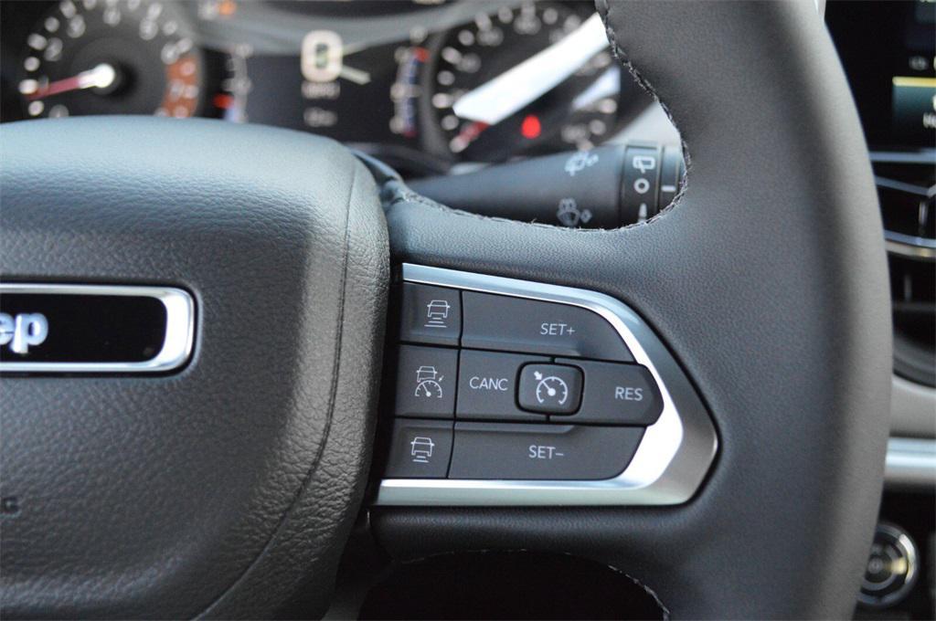 new 2026 Jeep Compass car, priced at $33,499