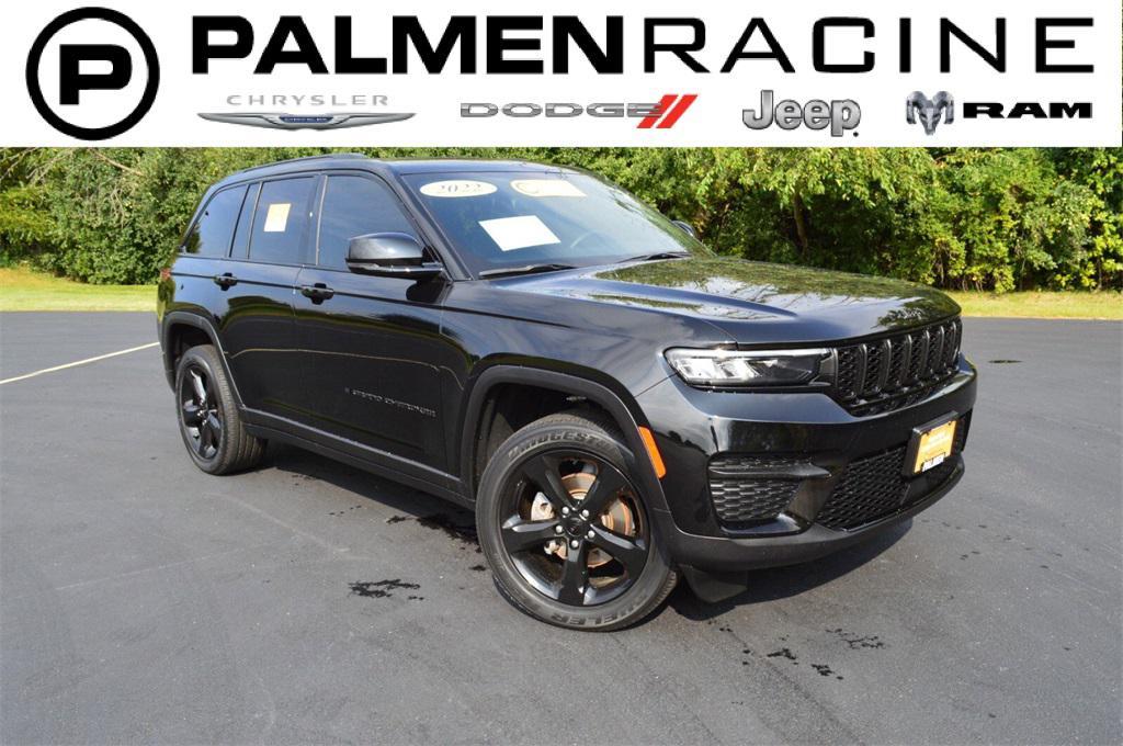 used 2022 Jeep Grand Cherokee car, priced at $31,551