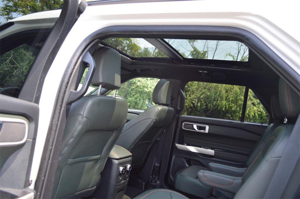 used 2022 Ford Explorer car, priced at $34,991