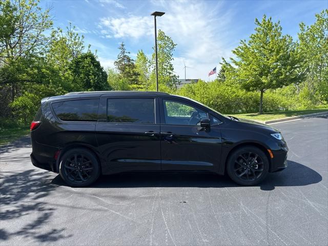 used 2024 Chrysler Pacifica car, priced at $42,469