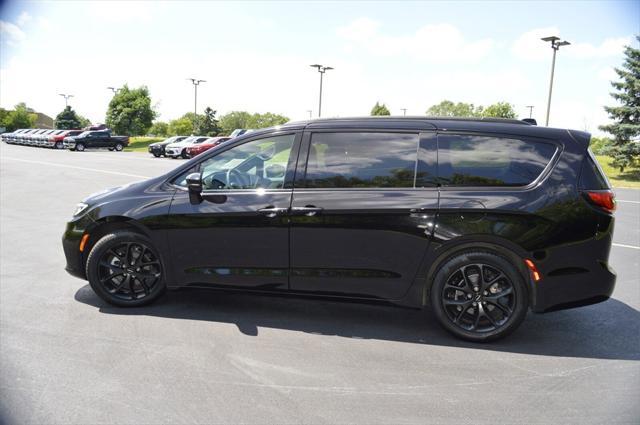 used 2024 Chrysler Pacifica car, priced at $39,996