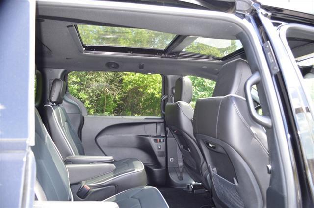 used 2024 Chrysler Pacifica car, priced at $39,996