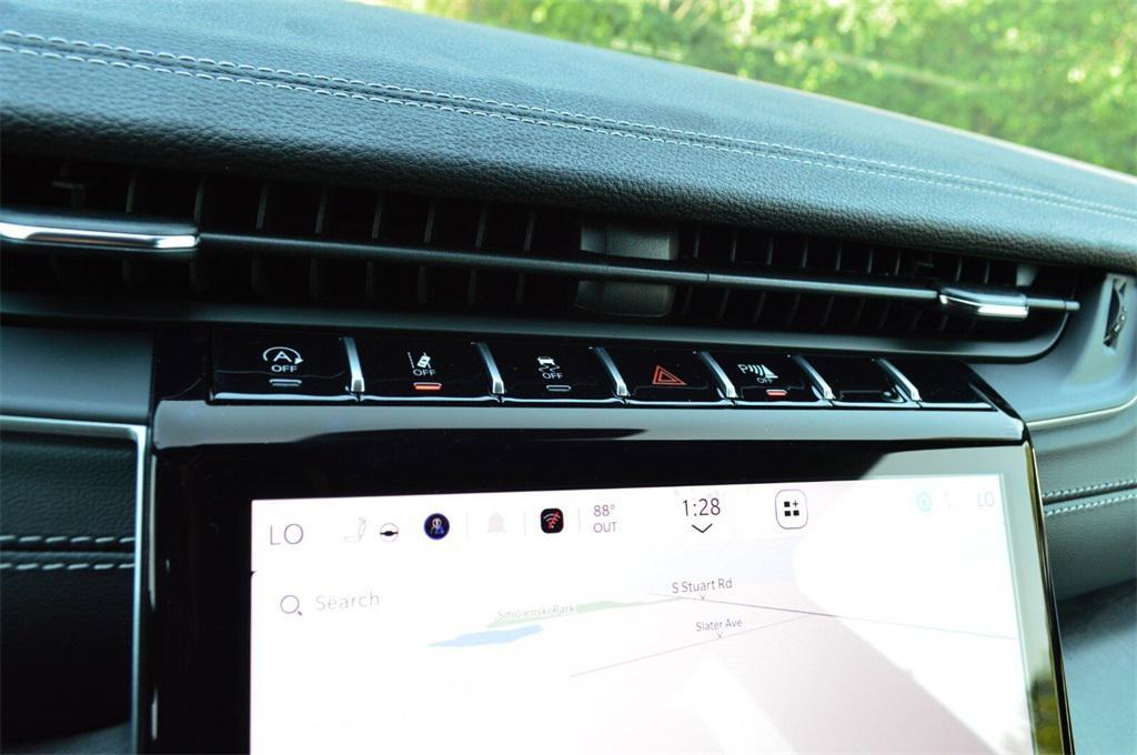 new 2025 Jeep Grand Cherokee car, priced at $42,999
