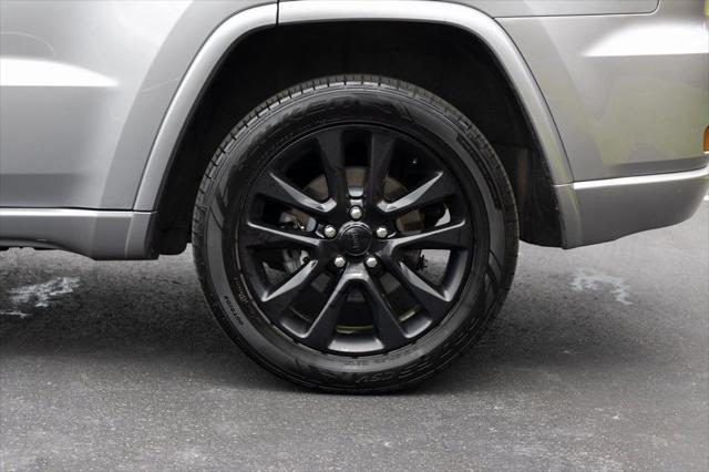 used 2018 Jeep Grand Cherokee car, priced at $21,500
