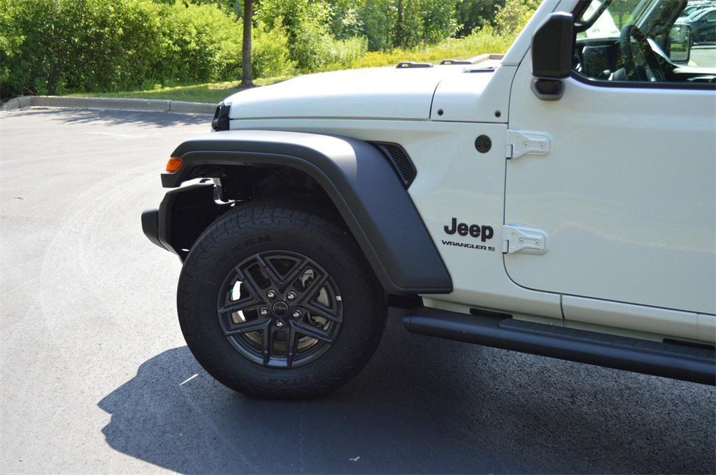new 2025 Jeep Wrangler car, priced at $44,999