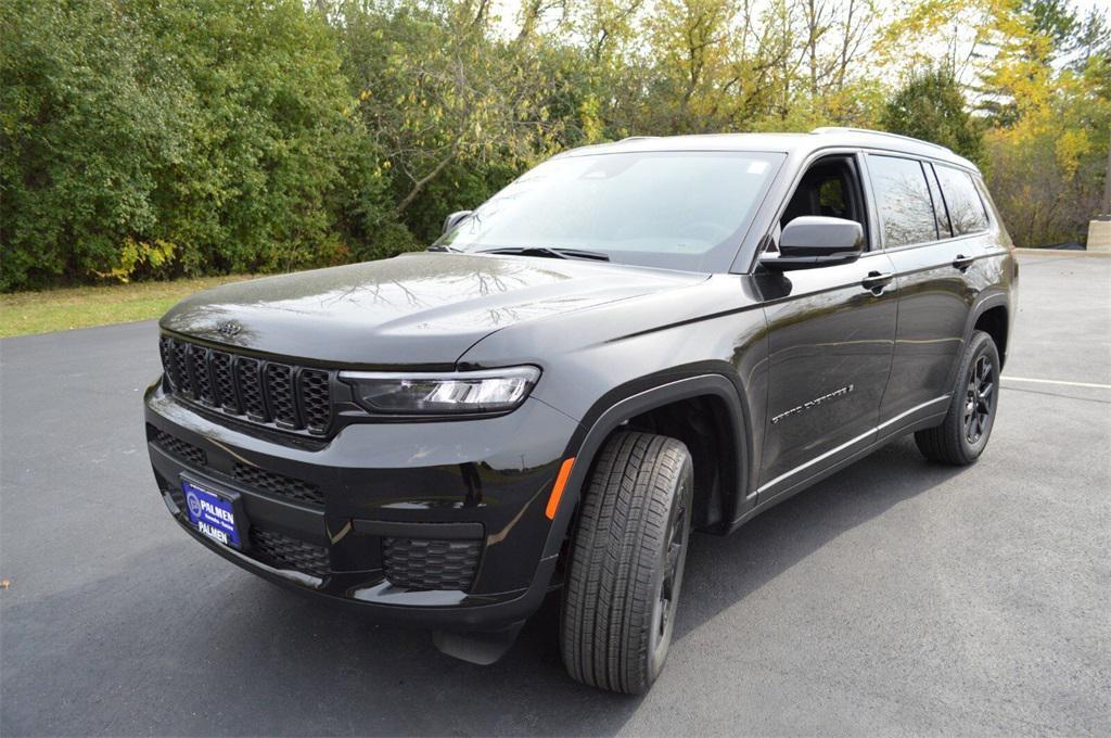 new 2025 Jeep Grand Cherokee L car, priced at $43,999