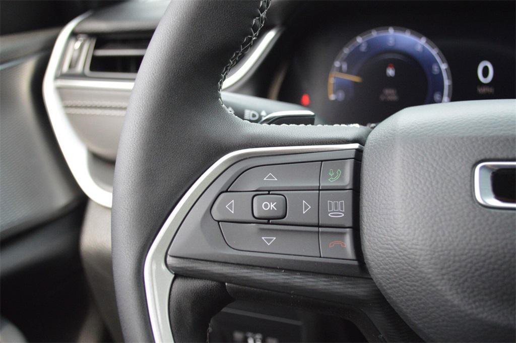 new 2025 Jeep Grand Cherokee L car, priced at $43,999