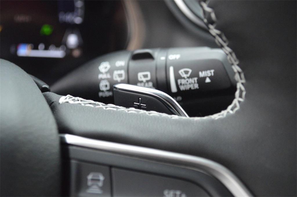 new 2025 Jeep Grand Cherokee L car, priced at $43,999
