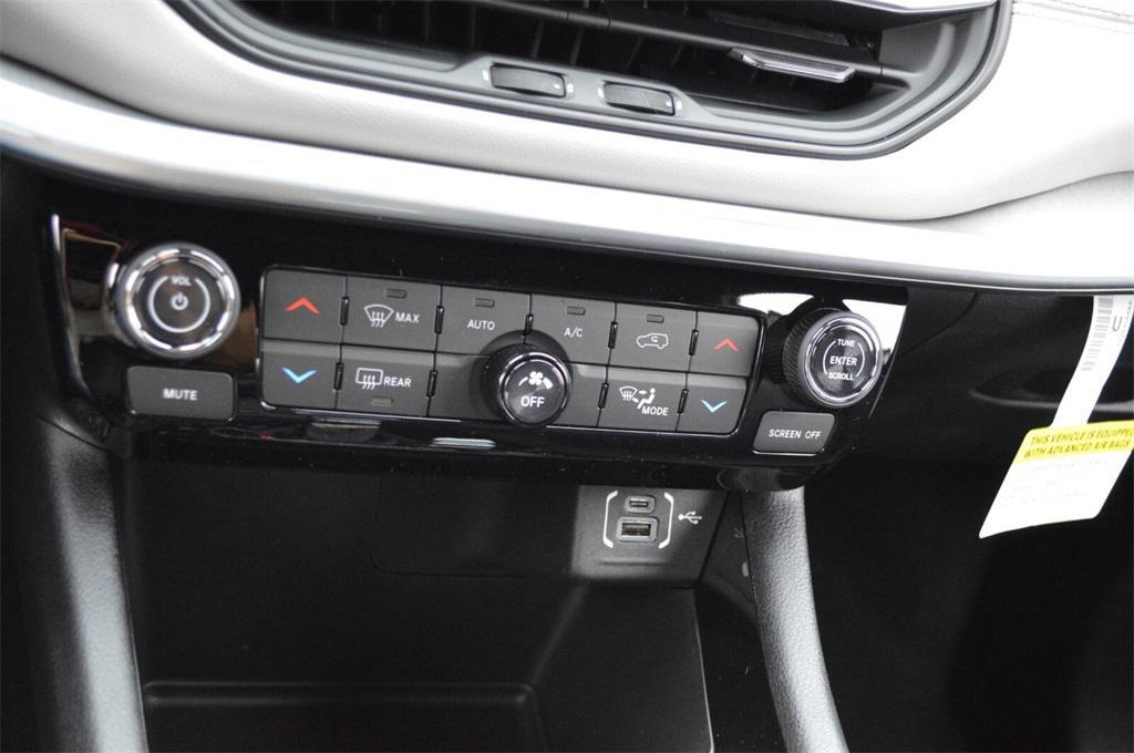 new 2026 Jeep Compass car, priced at $33,499
