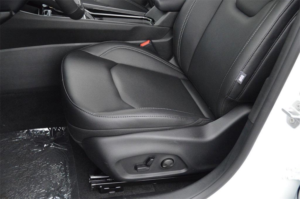 new 2026 Jeep Compass car, priced at $33,499