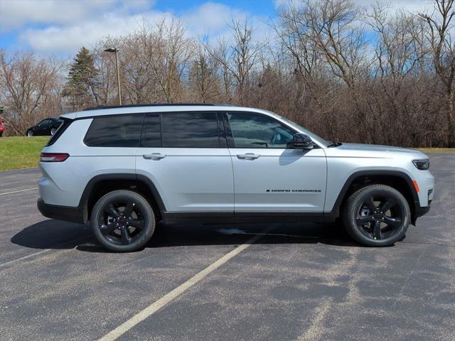 new 2024 Jeep Grand Cherokee L car, priced at $52,144