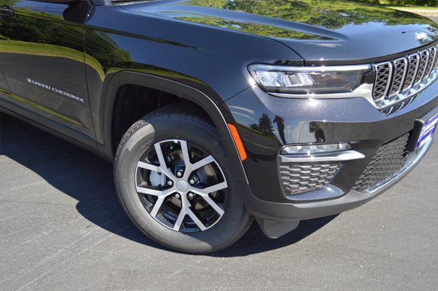 new 2025 Jeep Grand Cherokee car, priced at $42,999