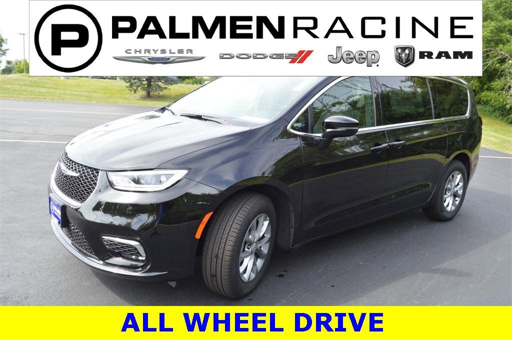 new 2025 Chrysler Pacifica car, priced at $40,749