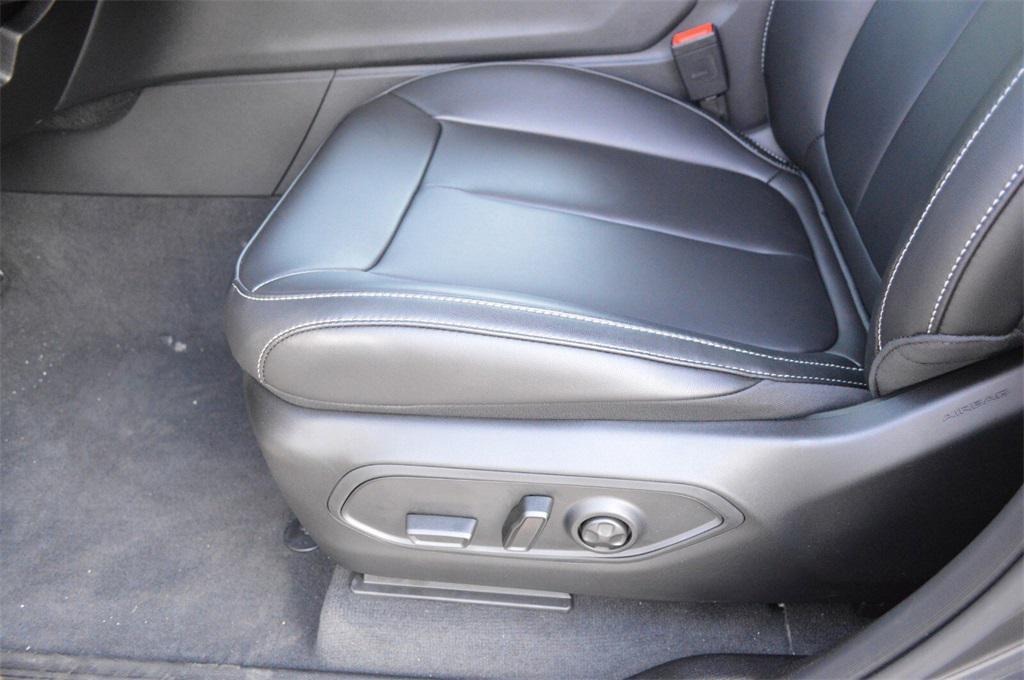 new 2025 Jeep Grand Cherokee L car, priced at $45,599