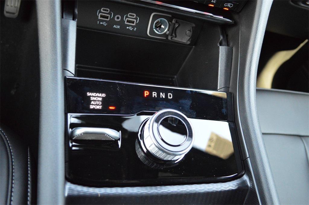 new 2025 Jeep Grand Cherokee L car, priced at $45,599
