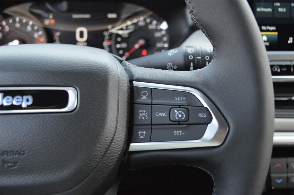 new 2026 Jeep Compass car, priced at $33,499